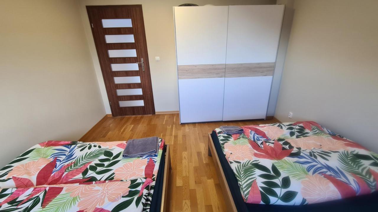 Dom Pod Wroclawiem13 Apartment Domasław